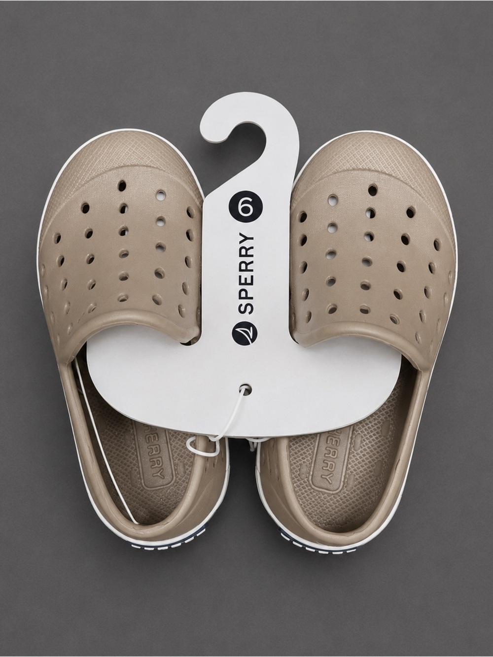 Sperry Toddler Boys Khaki Slip-On Wet Tech Shoes Size 6 Brand New - Picture 2 of 5